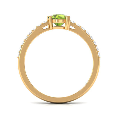 1.30 Carat Round Peridot Gemstone Engagement Ring In Yellow Gold