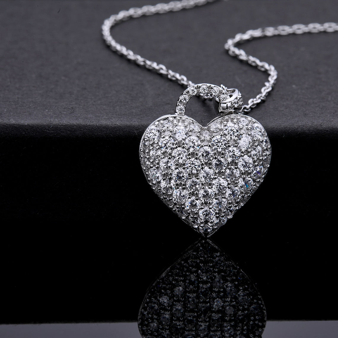 1.20 TCW Round Moissanite Diamond Heart Pendant Necklace