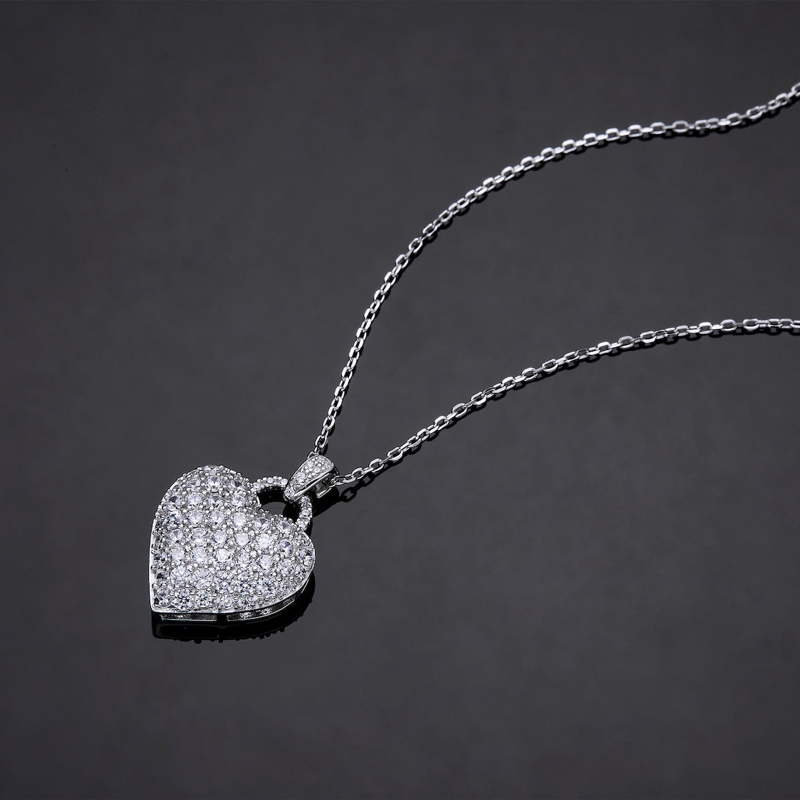 1.20 TCW Round Moissanite Diamond Heart Pendant Necklace