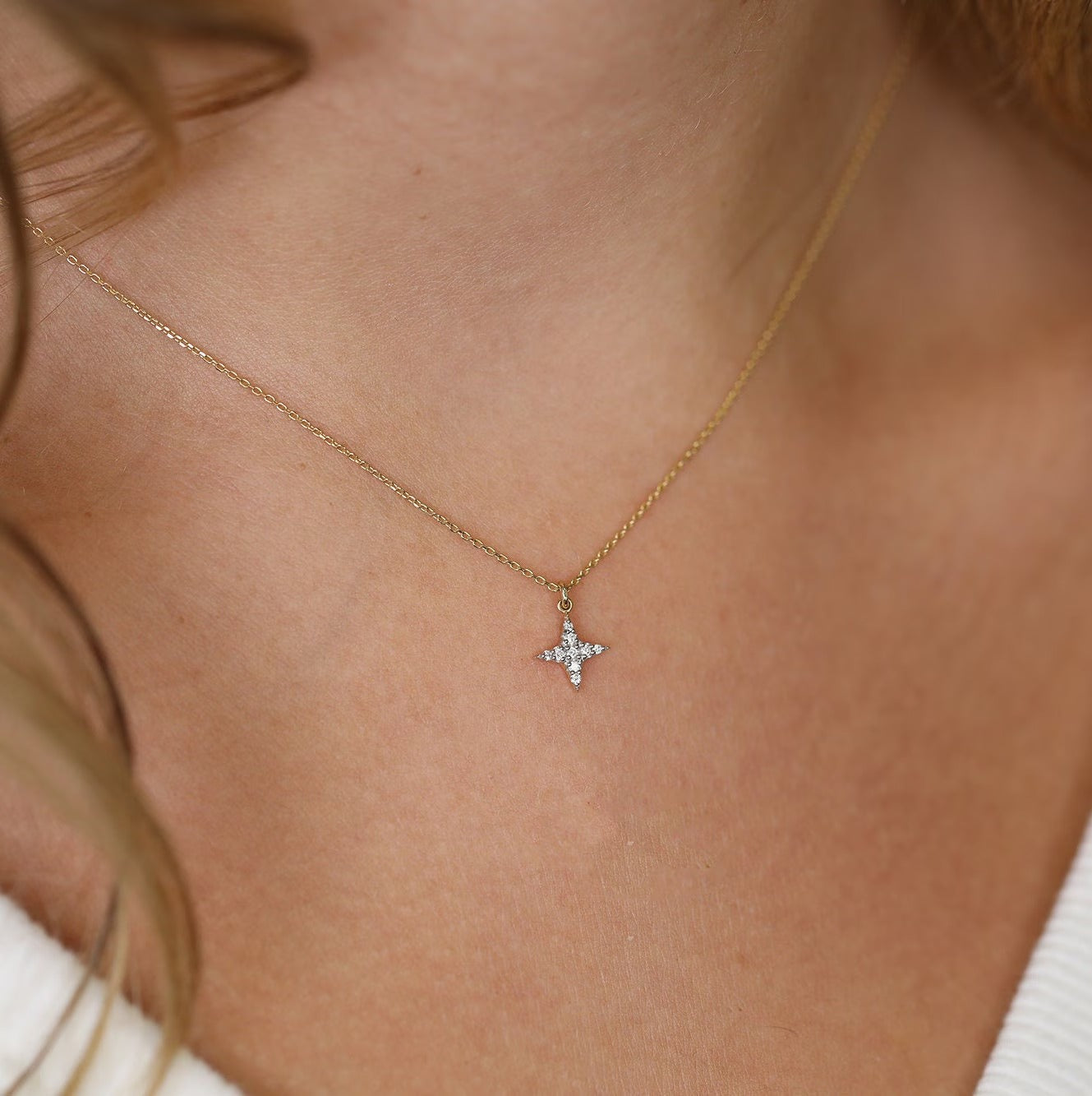 Round Cut Diamond North Star Necklace for Women