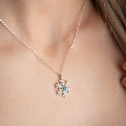 Round Cut Diamond Sparkly Snowflake Necklace for Christmas Gift